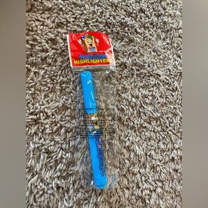 Heb blue highlighter